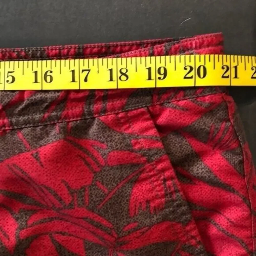 Eddie Bauer Men's‎ Large Red Brown Leaf Print Bathing Suit Swim Trunks Shorts